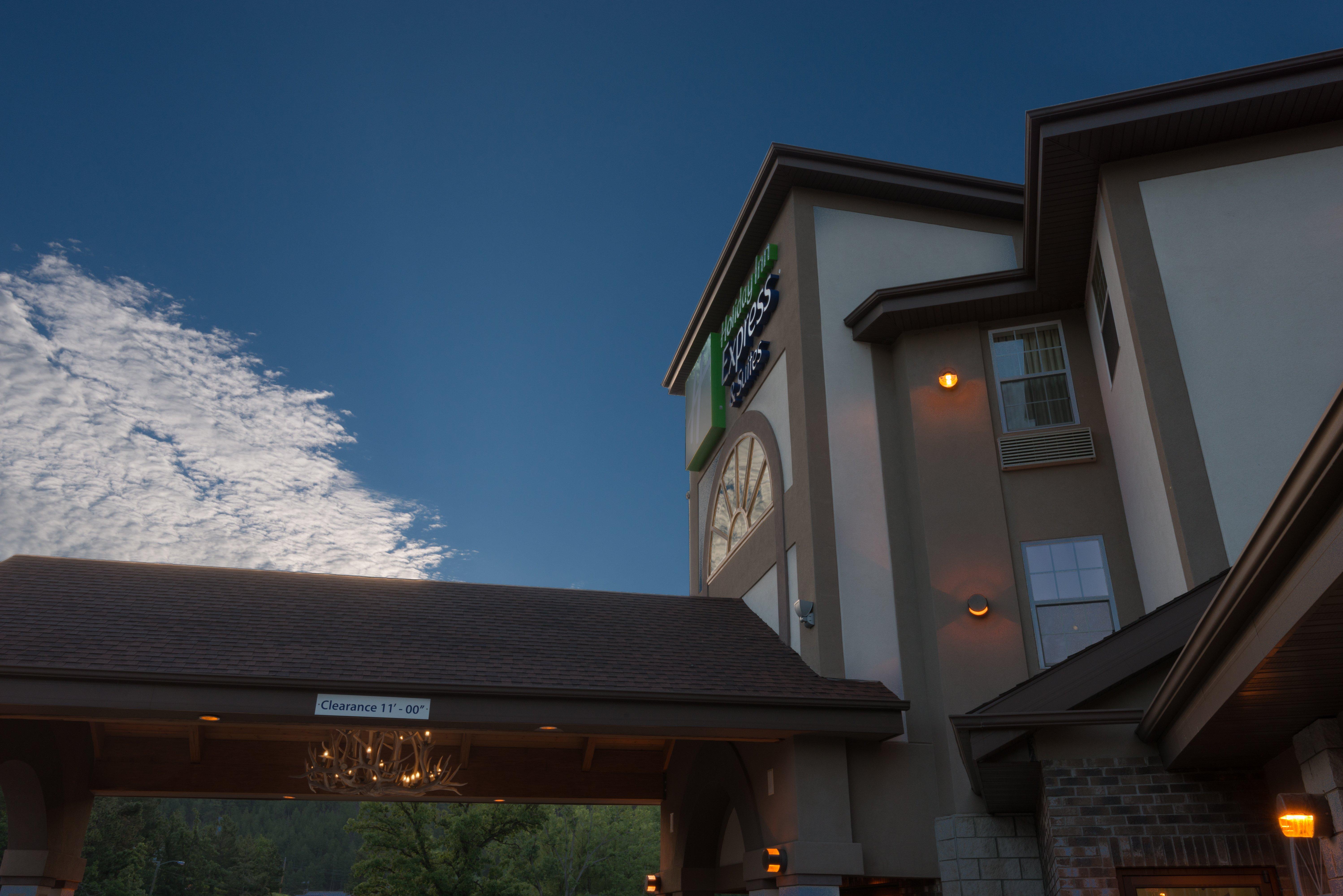 קיסטון Comfort Inn & Suites Mt Rushmore מראה חיצוני תמונה