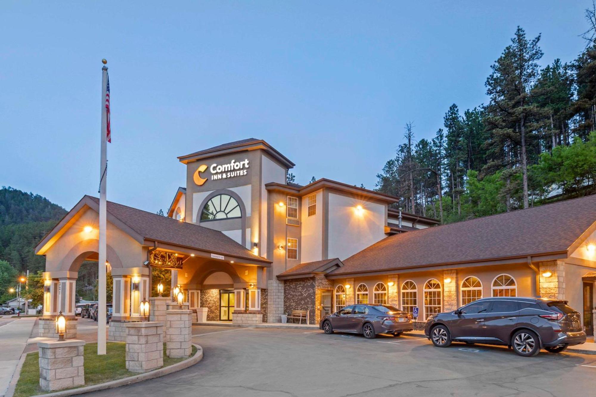 קיסטון Comfort Inn & Suites Mt Rushmore מראה חיצוני תמונה