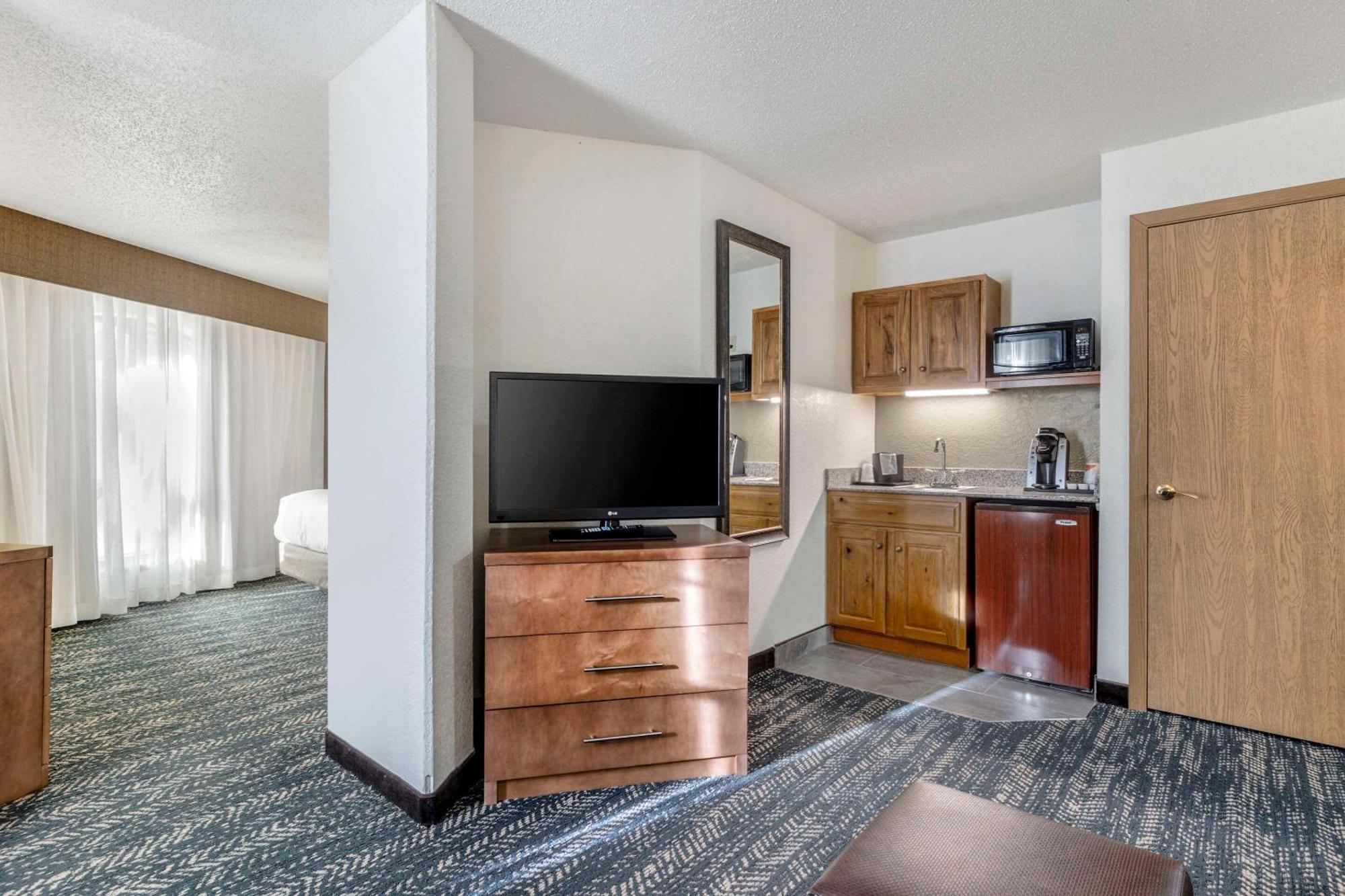 קיסטון Comfort Inn & Suites Mt Rushmore מראה חיצוני תמונה